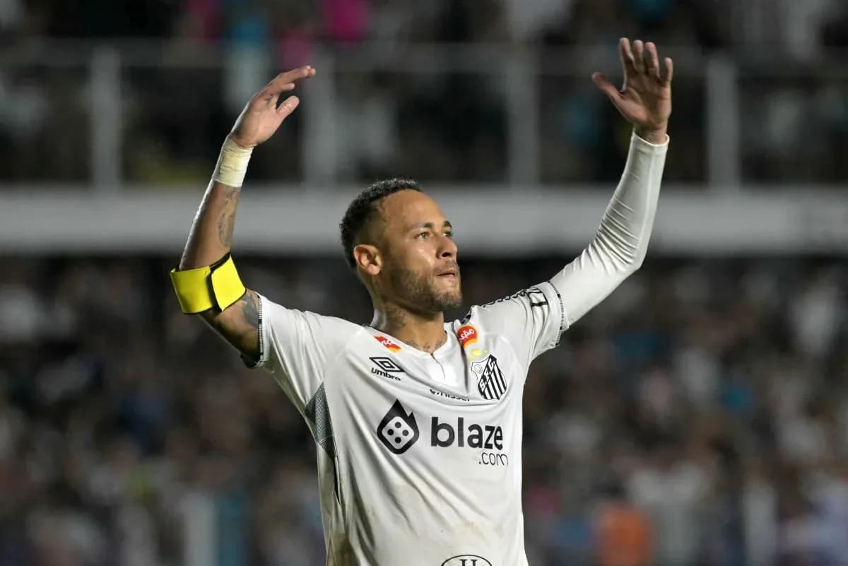 Jugador celebrando durante un partido de fútbol