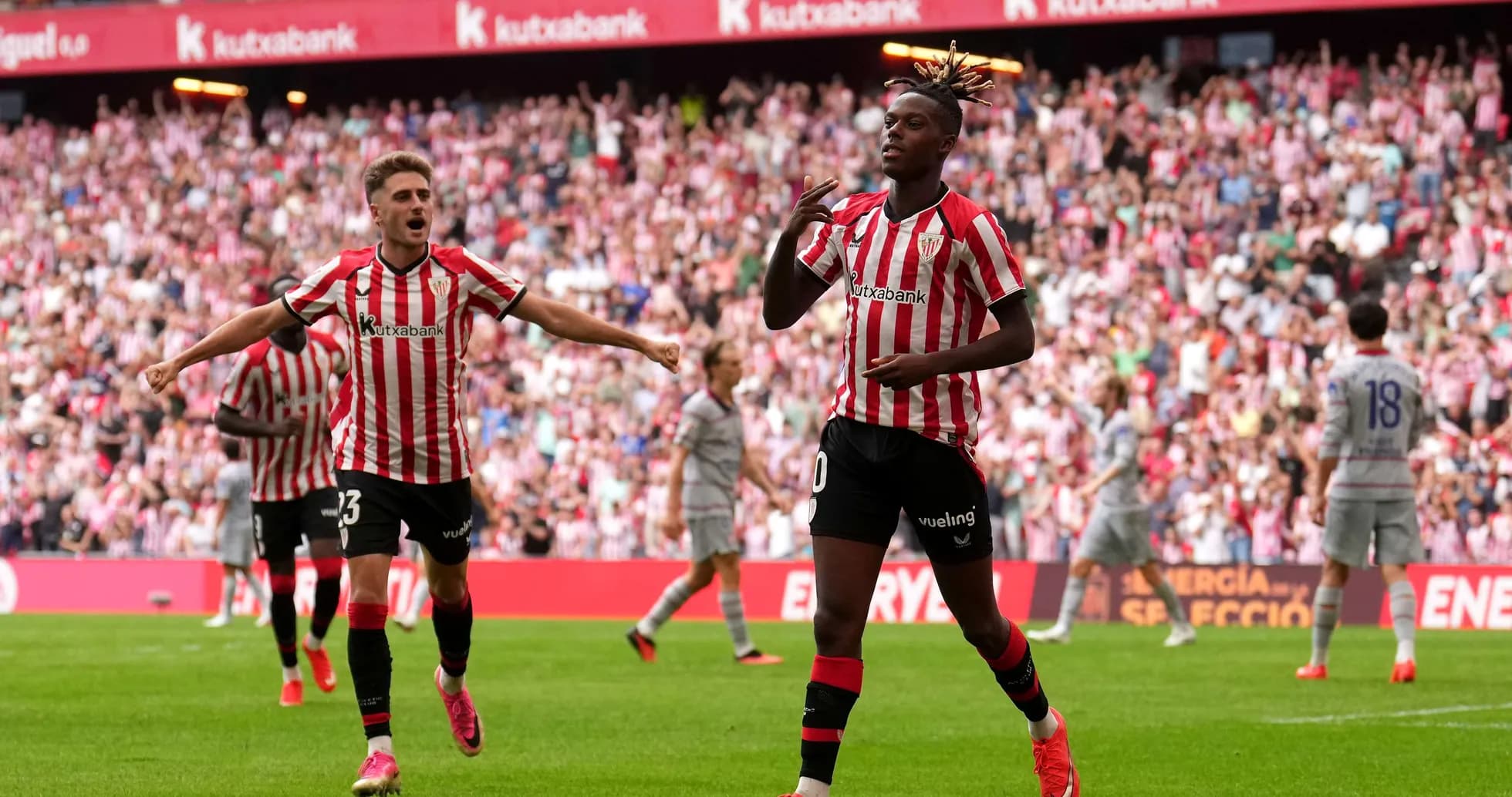 Jugador de Athletic Club celebra un gol