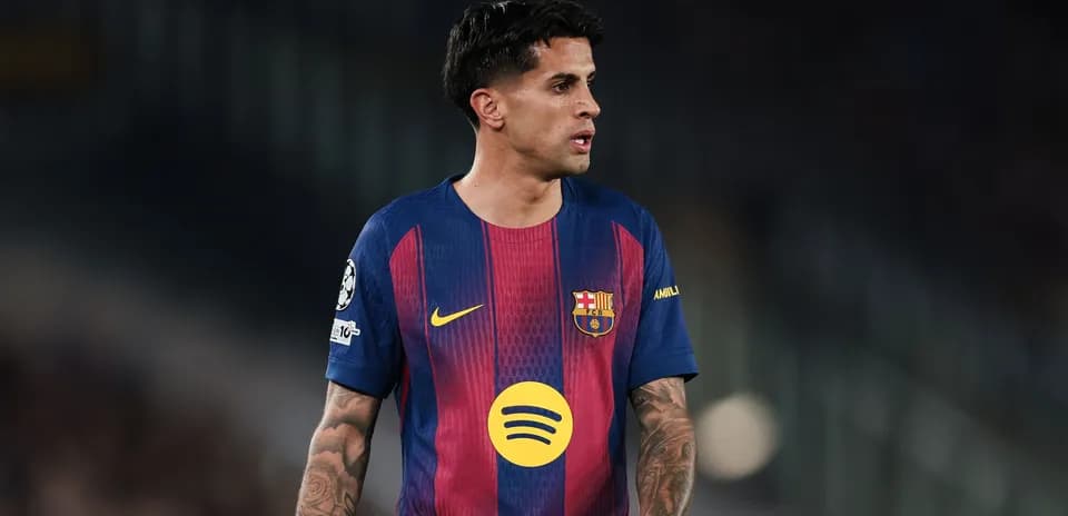 Jugador de Barcelona en acción durante un partido