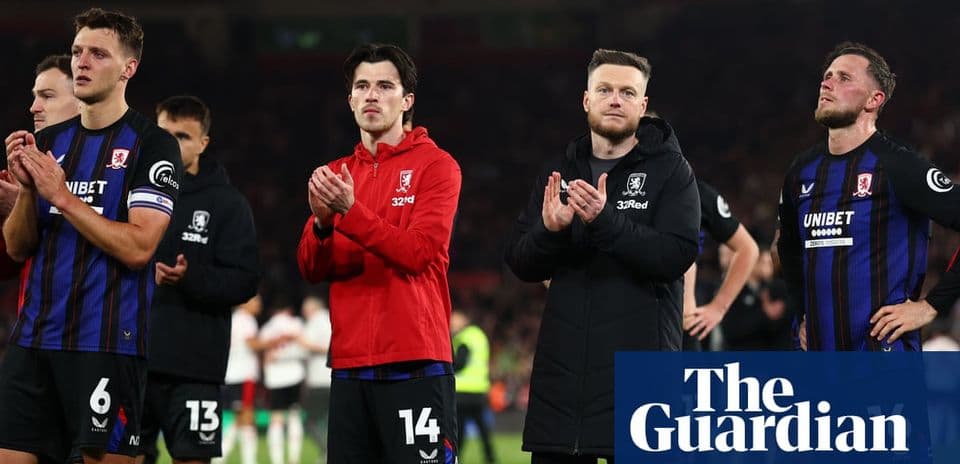 Jugadores del Middlesbrough aplaudiendo tras el partido
