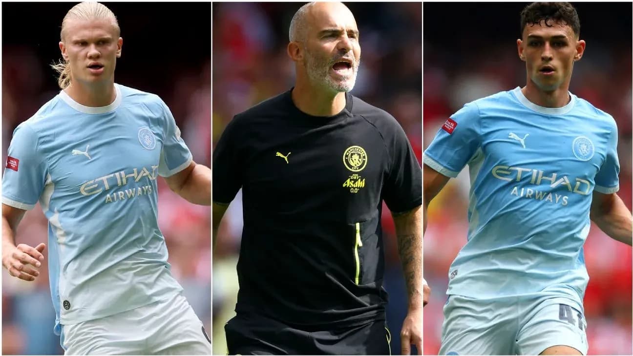 Jugadores y entrenador de Manchester City en el campo