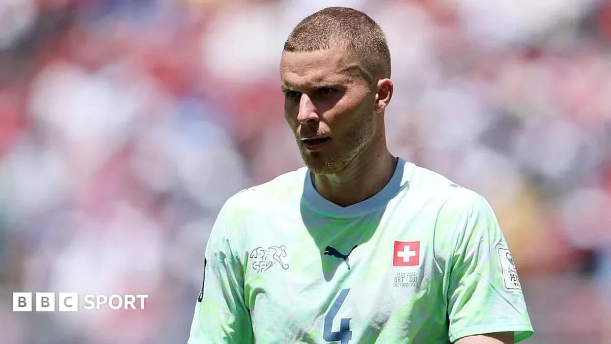 Jugador de Suiza en el campo durante un partido