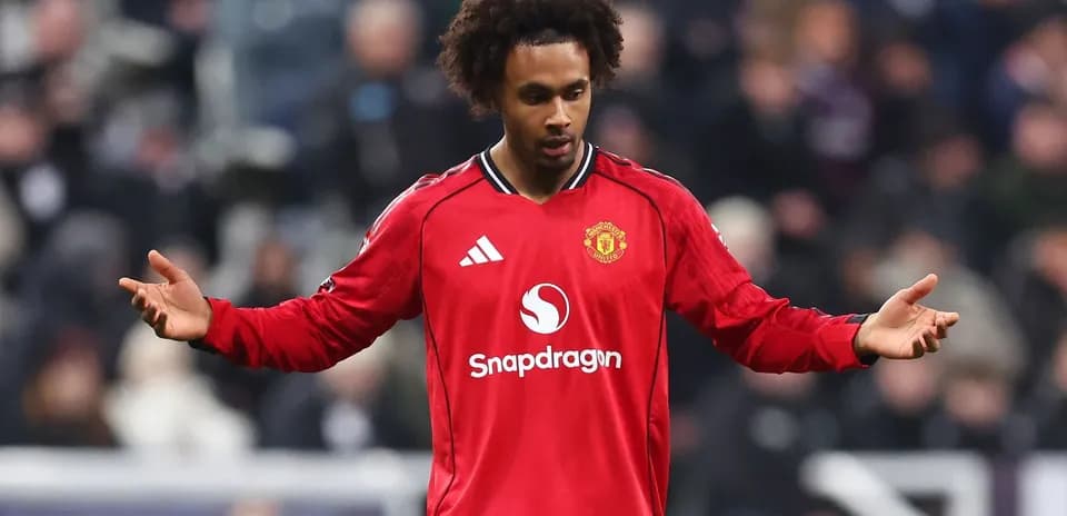 Jugador de Manchester United en acción durante partido