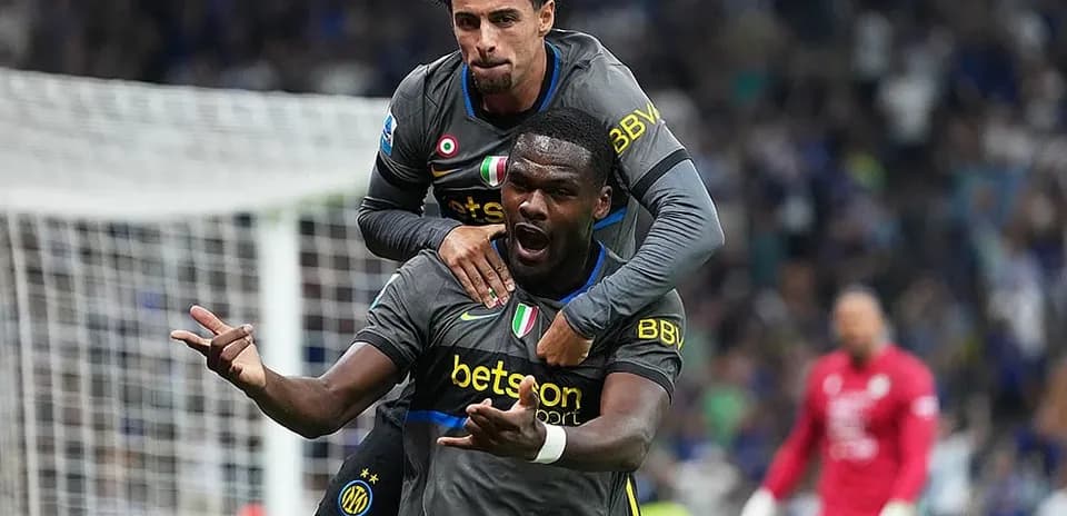 Jugadores del Inter celebrando un gol