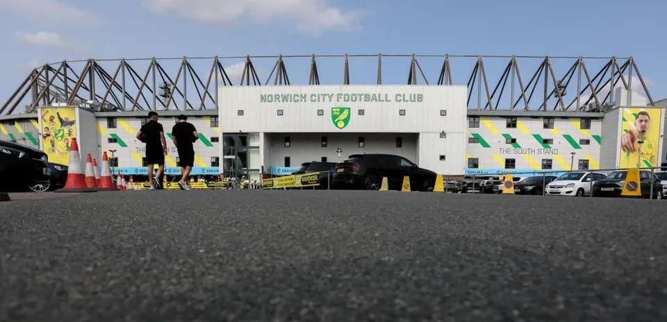 Exterior del estadio del Norwich City Football Club