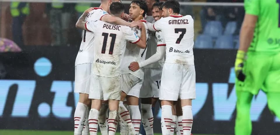 Celebración de jugadores del AC Milan en partido