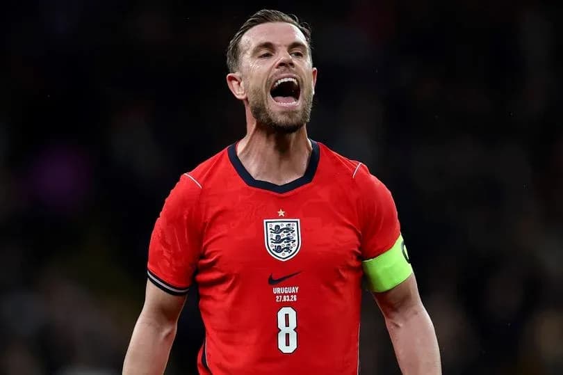 Jugador de Inglaterra celebrando durante el partido