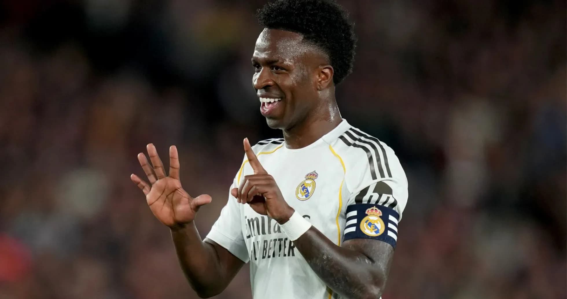 Vinícius Júnior celebrando en partido de fútbol