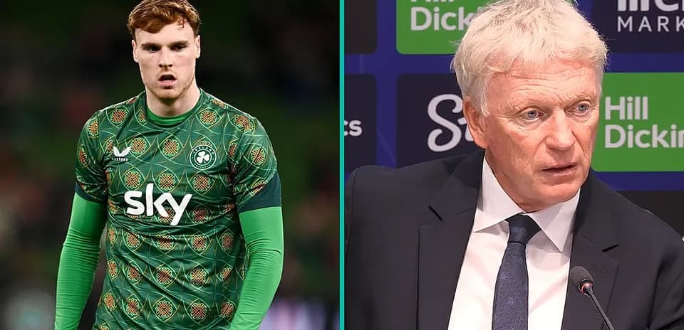 Jugador con camiseta verde y entrenador en conferencia
