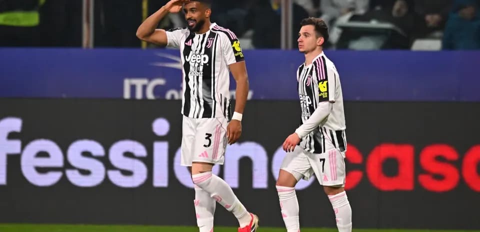 Jugadores de Juventus celebrando un gol