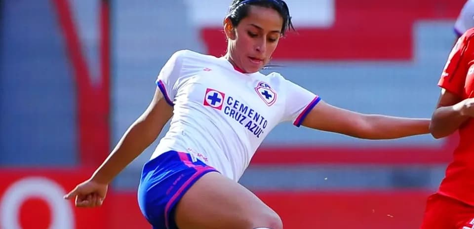 Jugadora de Cruz Azul W en acción