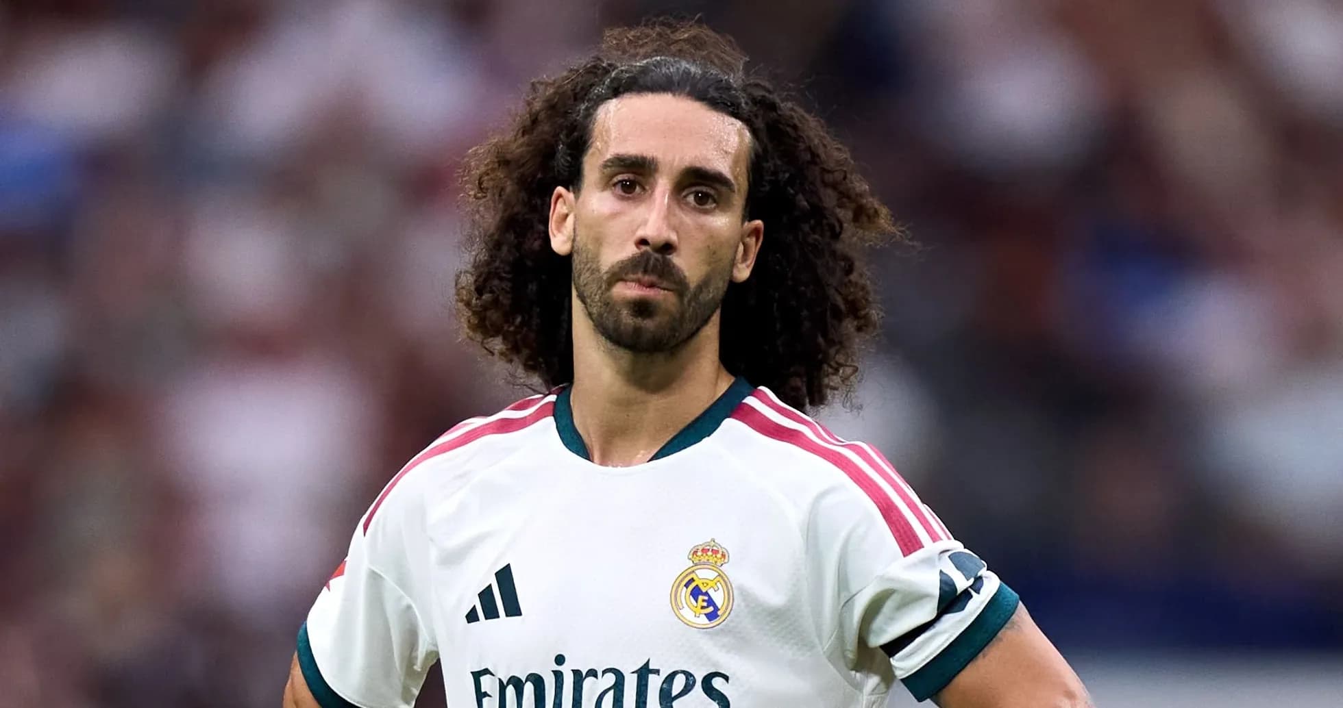 Jugador de Real Madrid en el campo durante partido