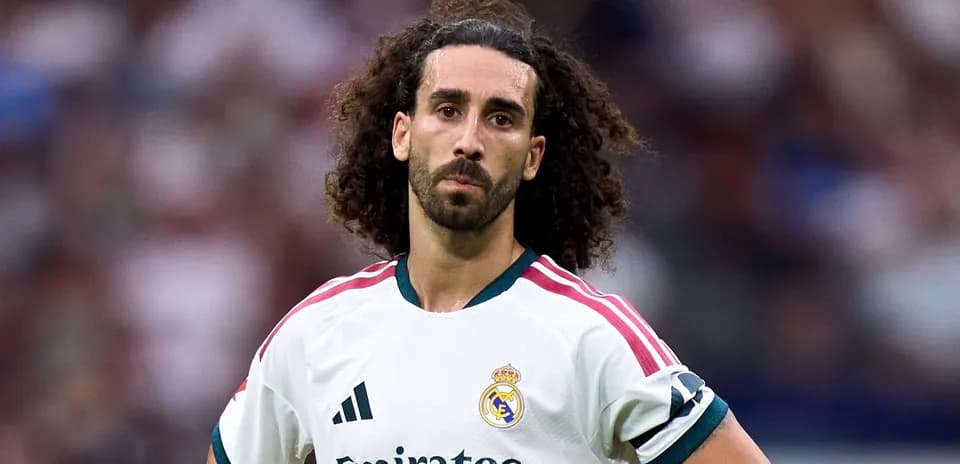 Jugador de Real Madrid en el campo durante partido