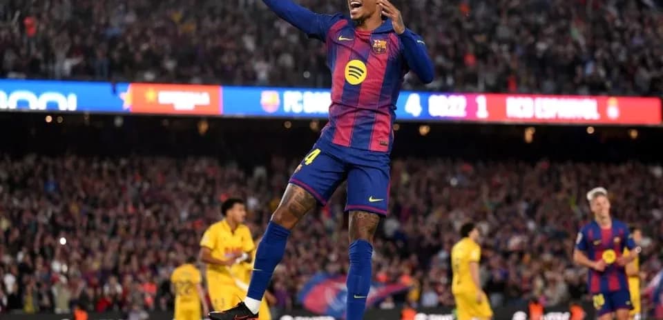 Jugador del Barcelona celebrando un gol en el Camp Nou