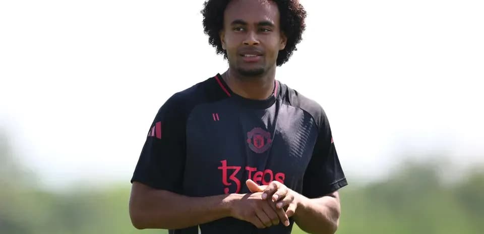 Jugador de Manchester United en entrenamiento al aire libre