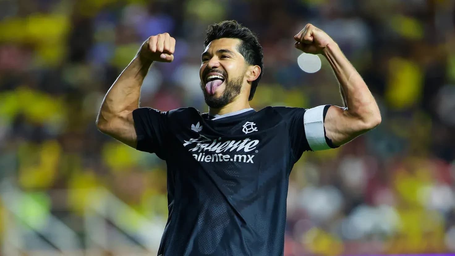 Jugador celebrando un gol en Liga MX