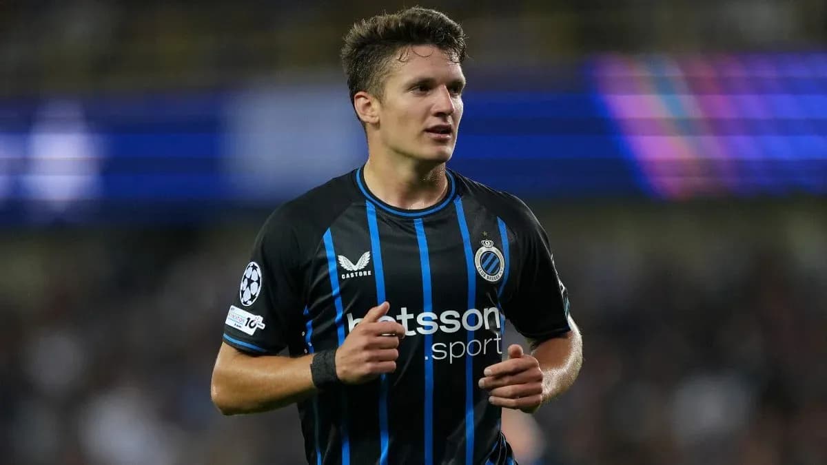 Jugador de Club Brugge en partido de Champions League