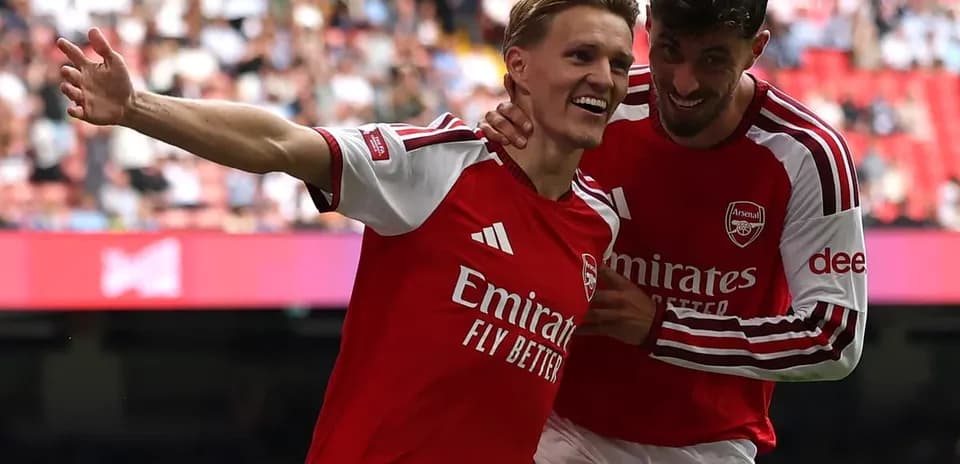 Jugadores del Arsenal celebrando un gol en el estadio