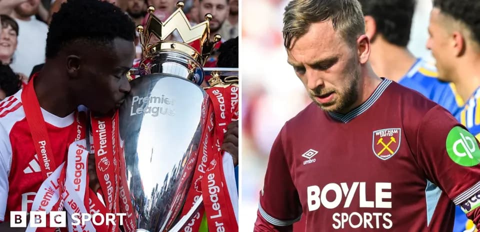 Jugador levantando trofeo de la Premier League y otro desanimado