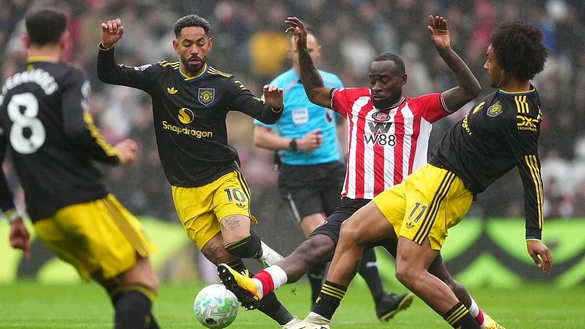 Acción entre Sunderland y Manchester United