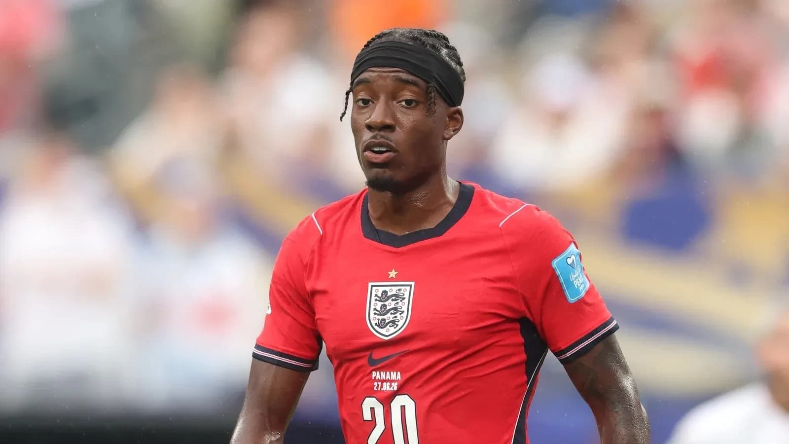 Jugador de Inglaterra en acción durante el partido