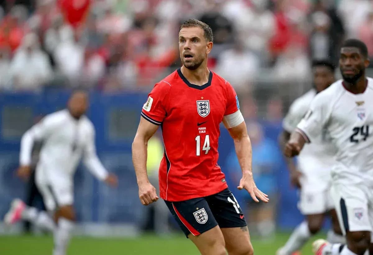 Jugador de Inglaterra en acción durante el partido