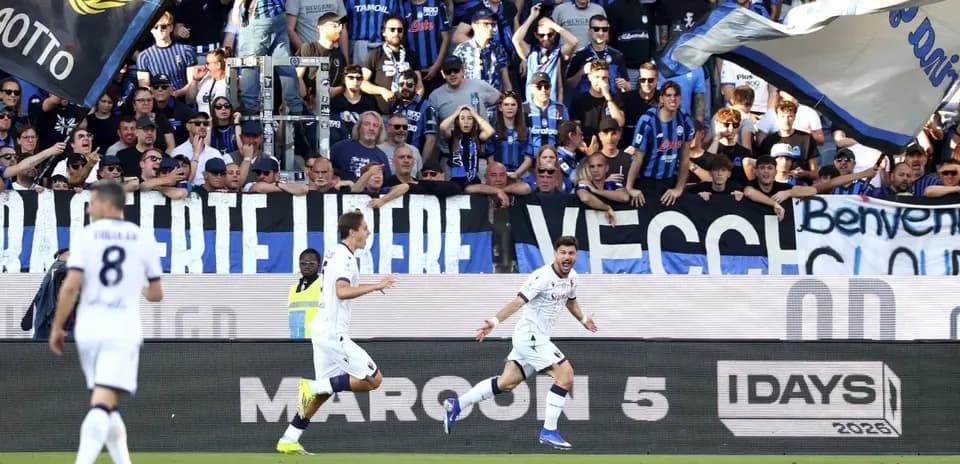 Aficionados de Atalanta celebrando un gol
