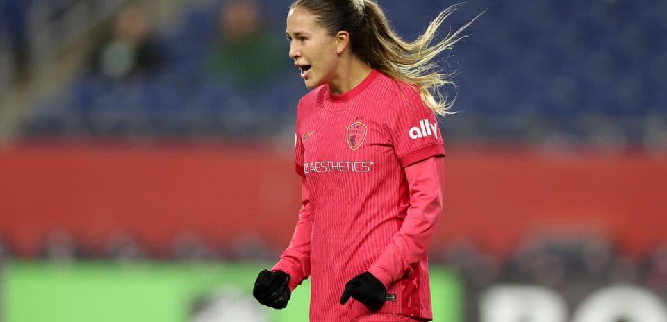 Jugadora de North Carolina Courage en celebración