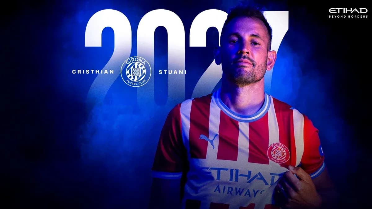 Cristhian Stuani con camiseta de Girona FC 2027