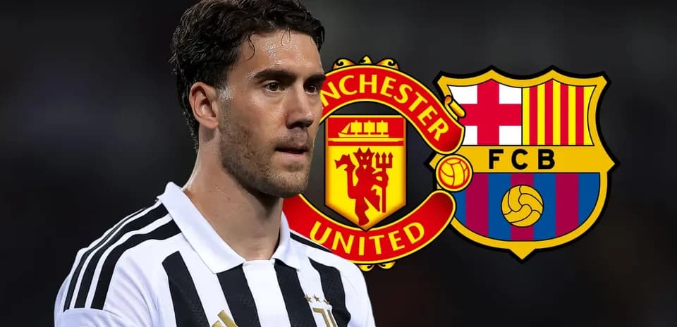 Jugador de Juventus con logotipos de Manchester United y Barcelona