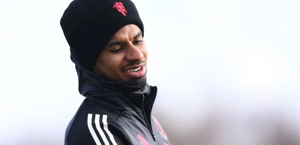 Jugador en sesión de entrenamiento con gorro