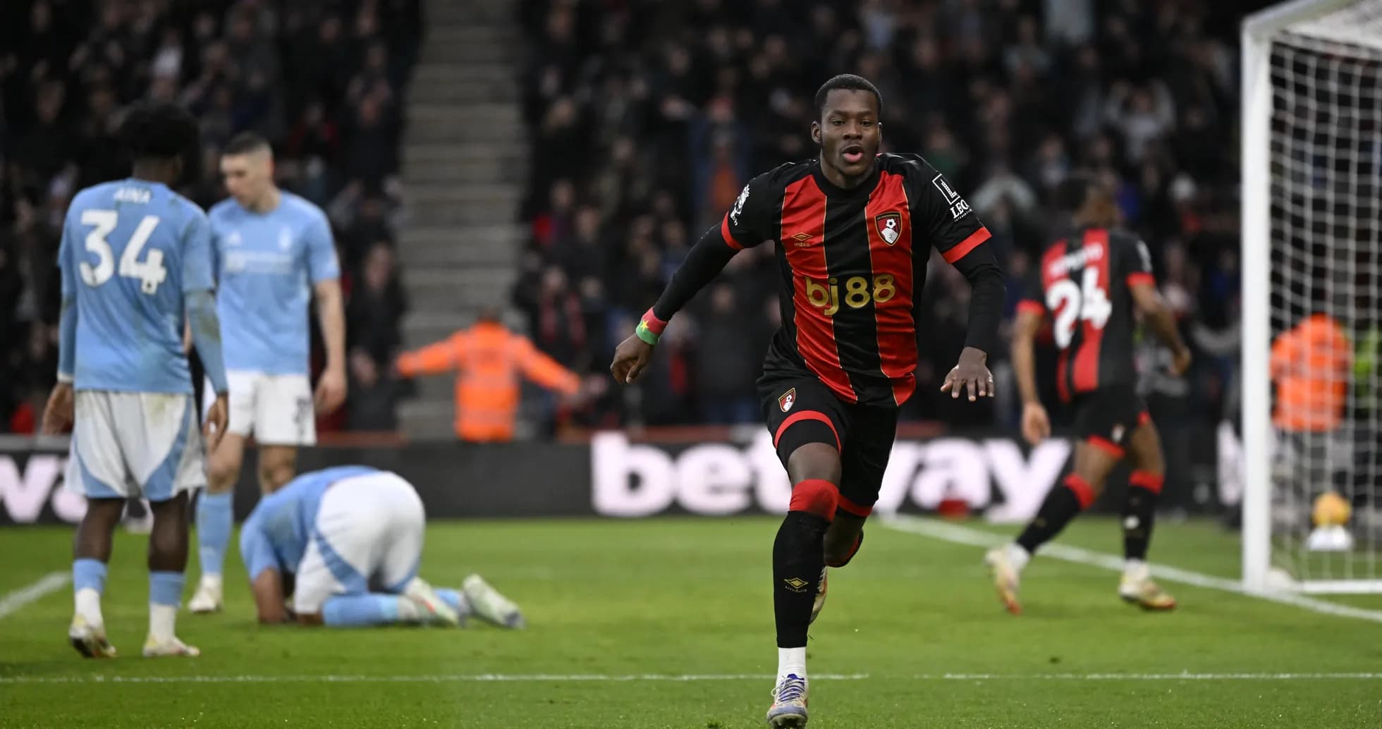 Jugador de Bournemouth celebrando un gol