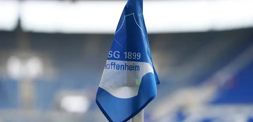 Bandera de la TSG 1899 Hoffenheim en el estadio