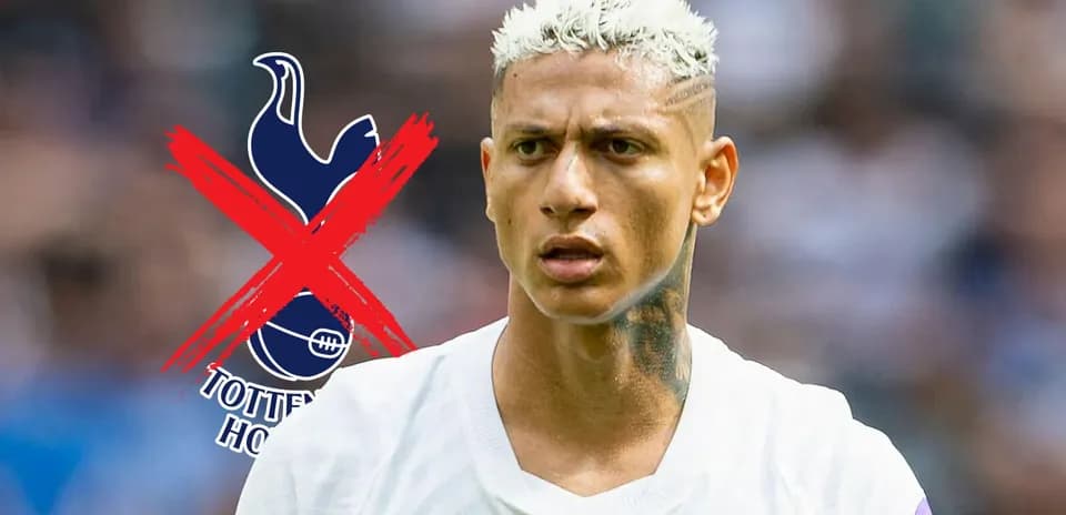 Jugador de fútbol con cabello rubio en primer plano
