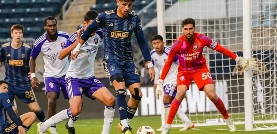 Jugadores de Orlando City II y Philadelphia Union II