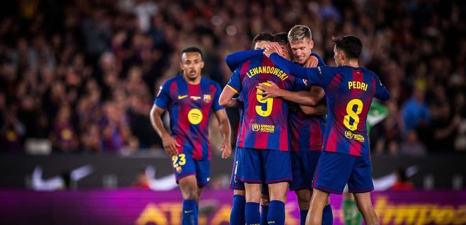 Jugadores del Barcelona celebrando un gol
