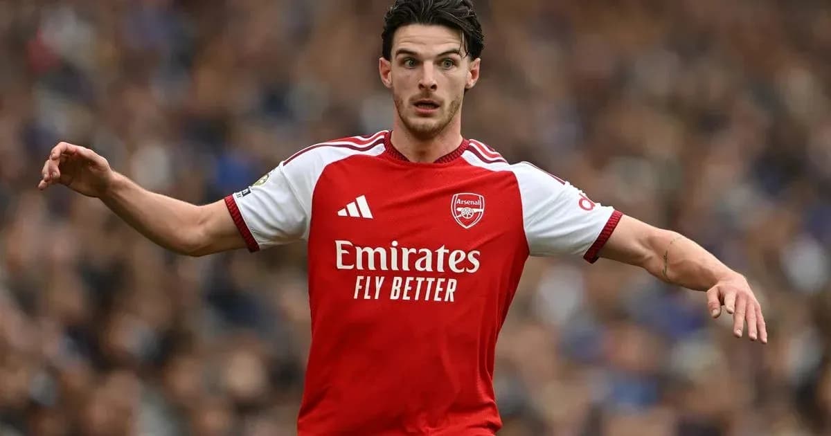 Jugador de Arsenal en acción durante un partido