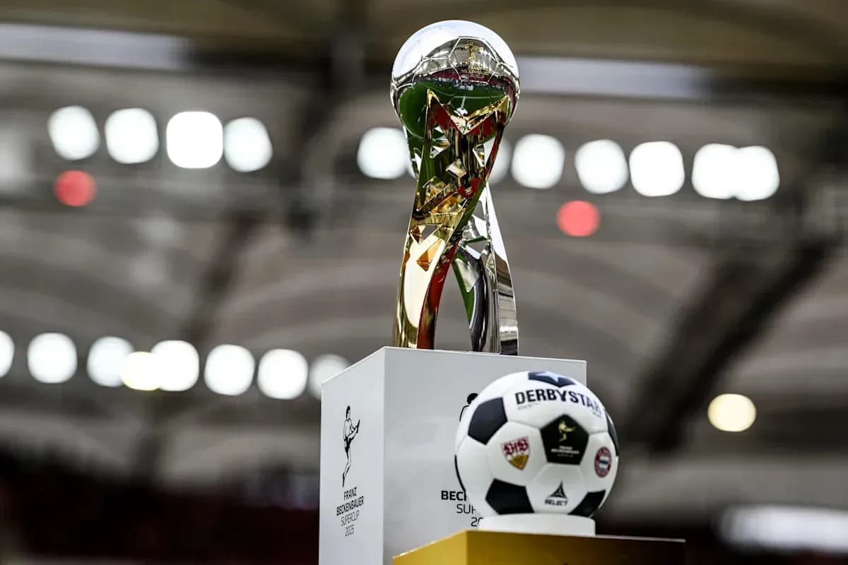 Trofeo del Supercopa Franz Beckenbauer 2025