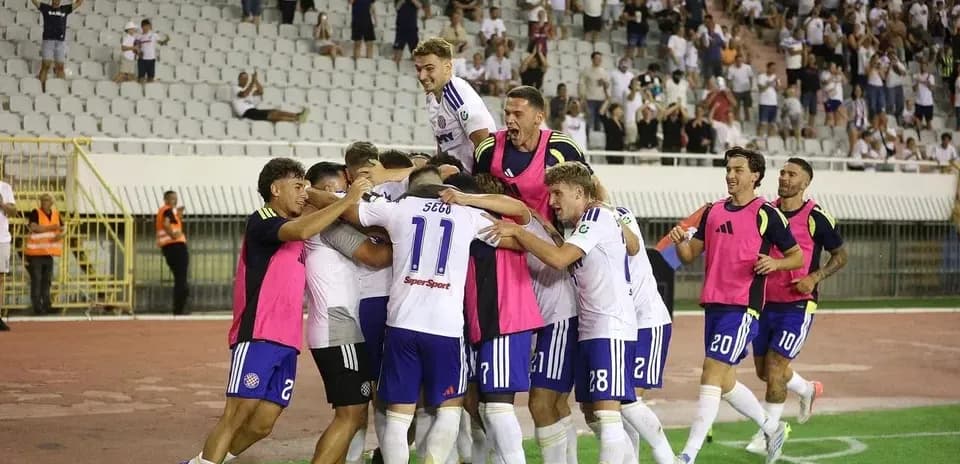 Jugadores de Anderlecht celebrando un gol