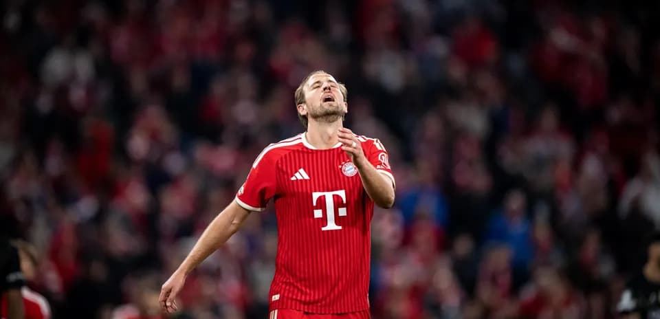 Jugador de Bayern München en acción durante el partido