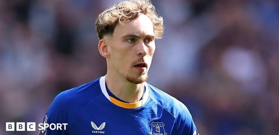 Jugador de Everton en el campo durante partido