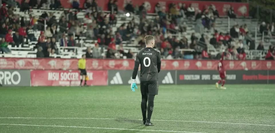 Portero de Carolina Core en el partido