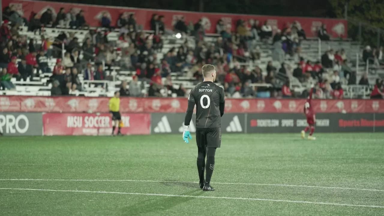 Portero de Carolina Core en el partido