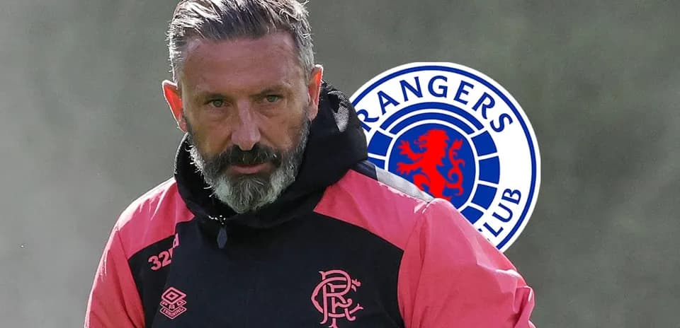 Entrenador de Rangers en sesión de entrenamiento