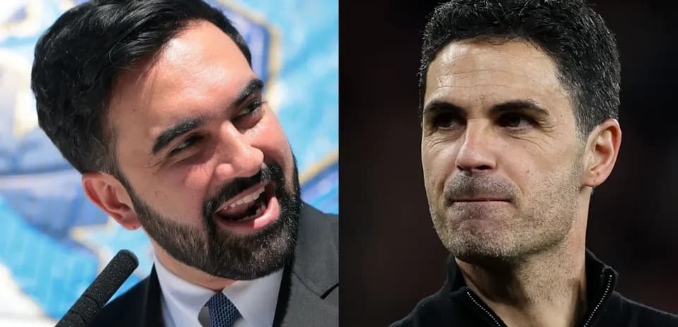 Dos hombres, uno hablando y otro serio, en fondo dividido