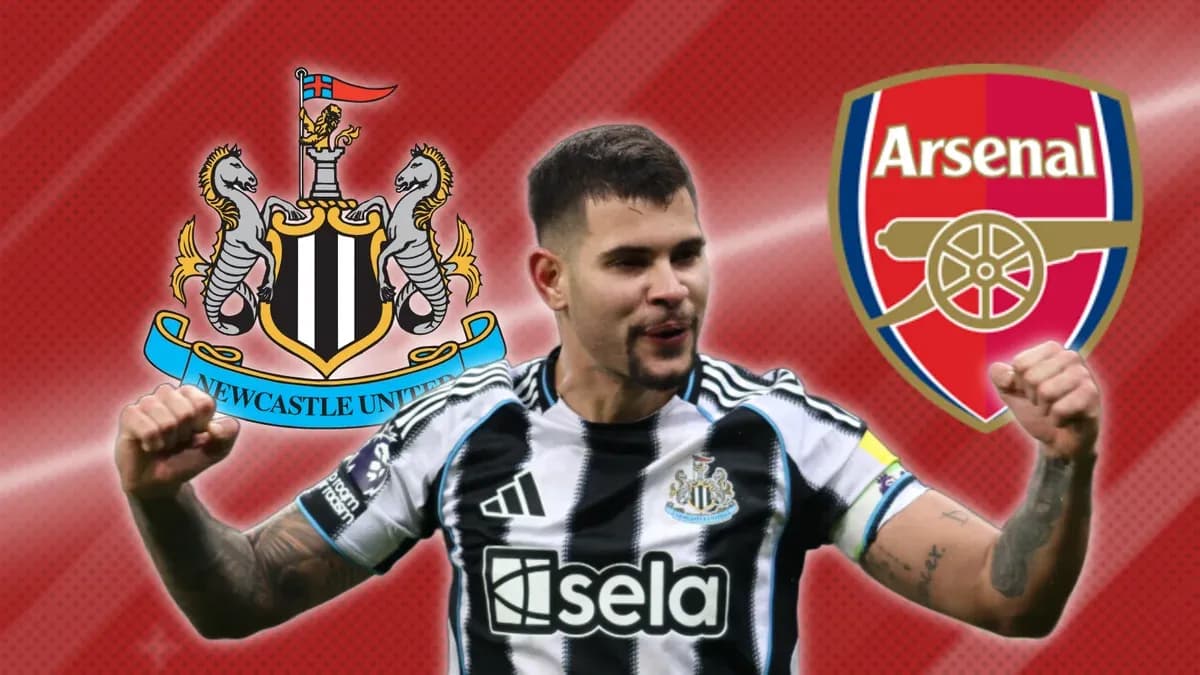 Jugador de Newcastle United celebrando con logos de Arsenal