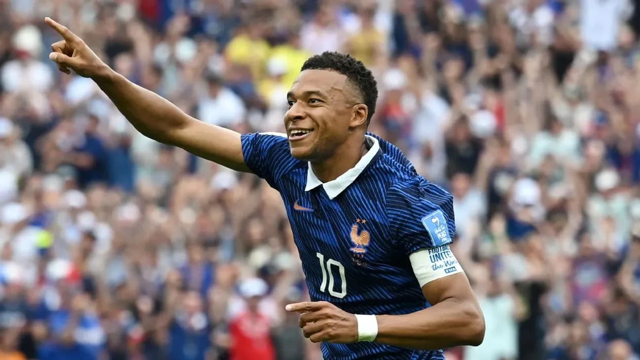 Kylian Mbappé celebrando un gol con Francia