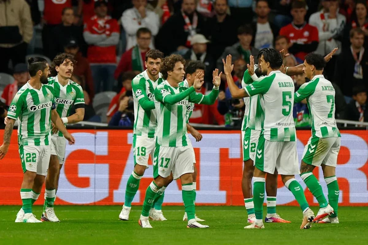 Jugadores de Real Betis celebrando un gol en partido