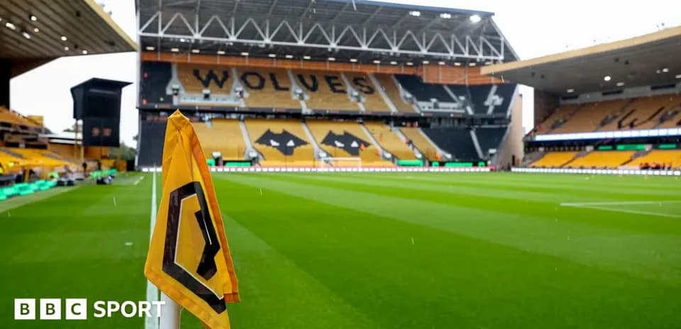 Esquina del campo en el estadio de Wolverhampton