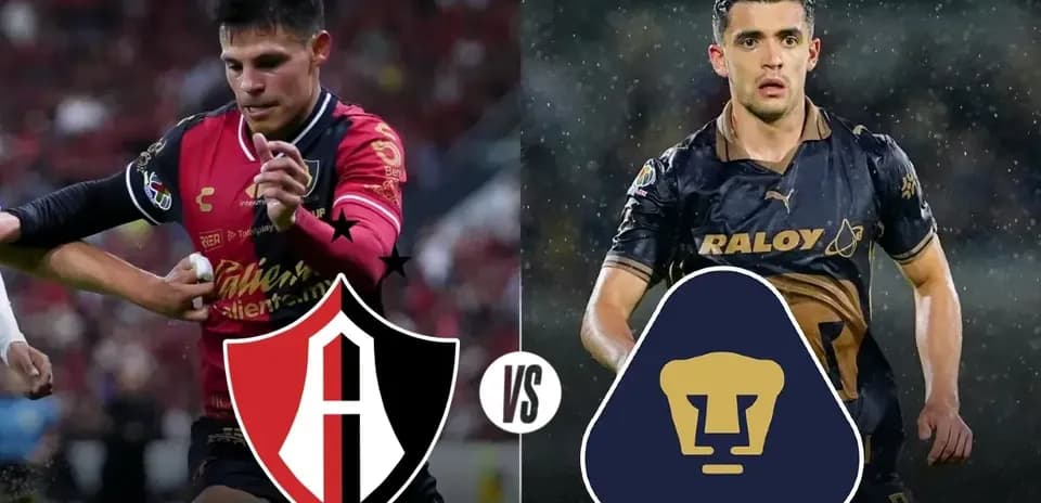 Jugadores de Atlas y U.N.A.M. en acción